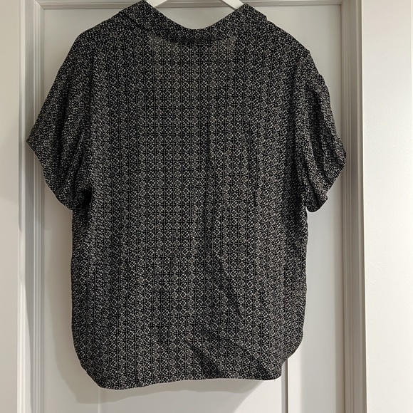 Jones New York, Button down, Good condition. - Picture 3 of 3